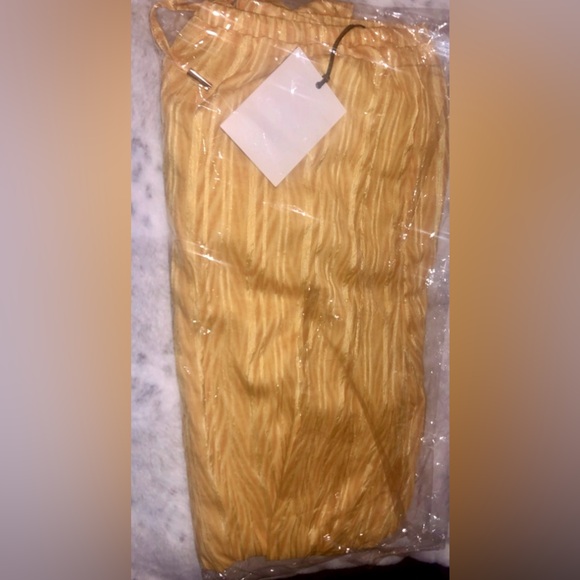 VICI tatianna yellow wide leg, high waist relax fit lined pants NEW RE $70 - Picture 11 of 15